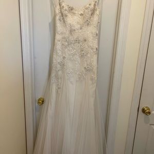 Melissa Sweet size 6 mermaid wedding gown